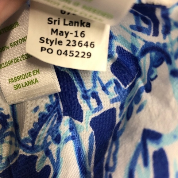 Lilly Pulitzer WILLA TUNIC TOP Women's Size Small Blue White Elephant - Picture 6 of 8